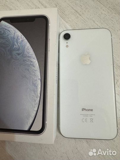 iPhone Xr, 64 ГБ
