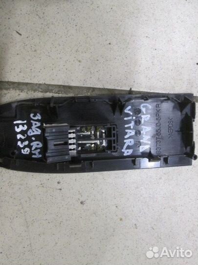 Кнопка стеклоподъемника Suzuki Grand Vitara 2005-2