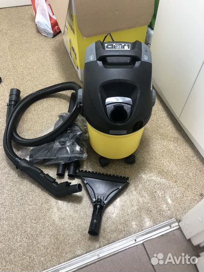 Моющий пылесос Karcher se 5 100