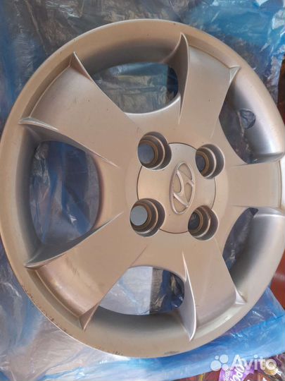 Колпаки R13 на Hyundai Getz