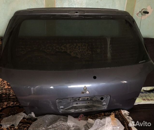 Крышка багажника mitsubishi outlander 1