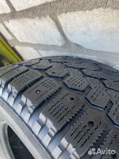 Yokohama Ice Guard Stud IG55 235/65 R17