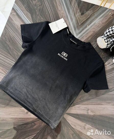 Balenciaga футболка