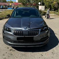 Skoda Karoq 1.4 AMT, 2020, битый, 50 000 км, с пробегом, цена 800 000 руб.