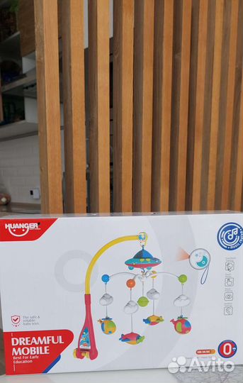 Мобиль на кроватку