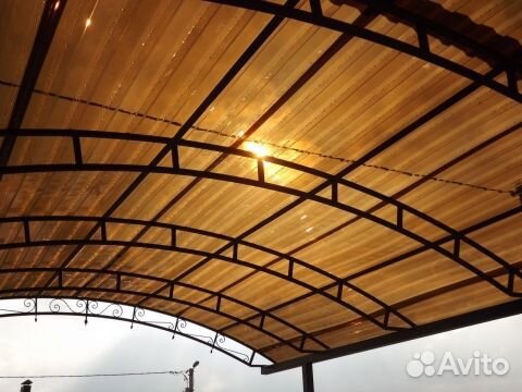 Монолитный профилированный поликарбонат