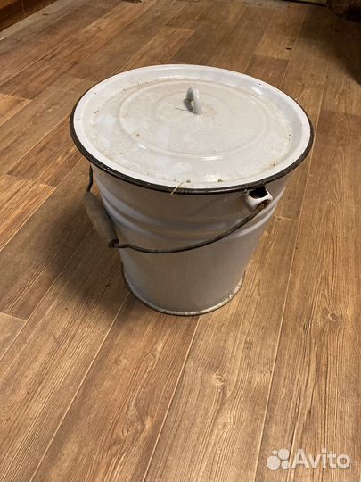 Эмалированные вёдра