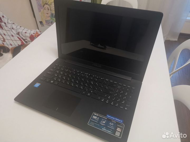 Ноутбук asus