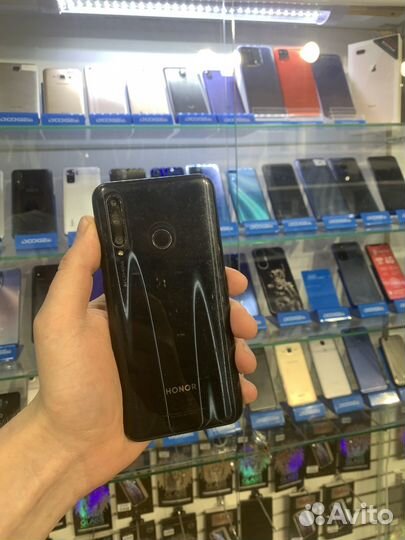 HONOR 10, 4/128 ГБ