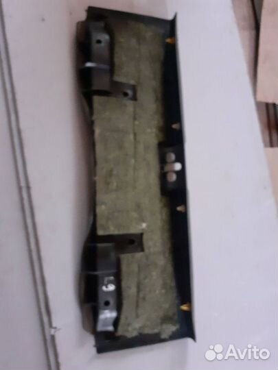 Накладка задней панели Mitsubishi Lancer 9