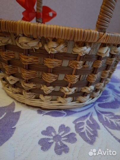 Корзина плетеная