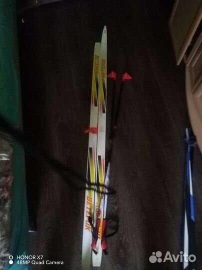 Беговые лыжи