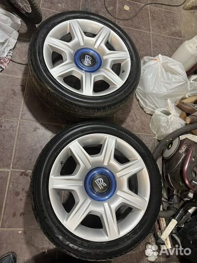 R20 Acustica Challenger 255/45, PCD 5x120 DIA 72.6