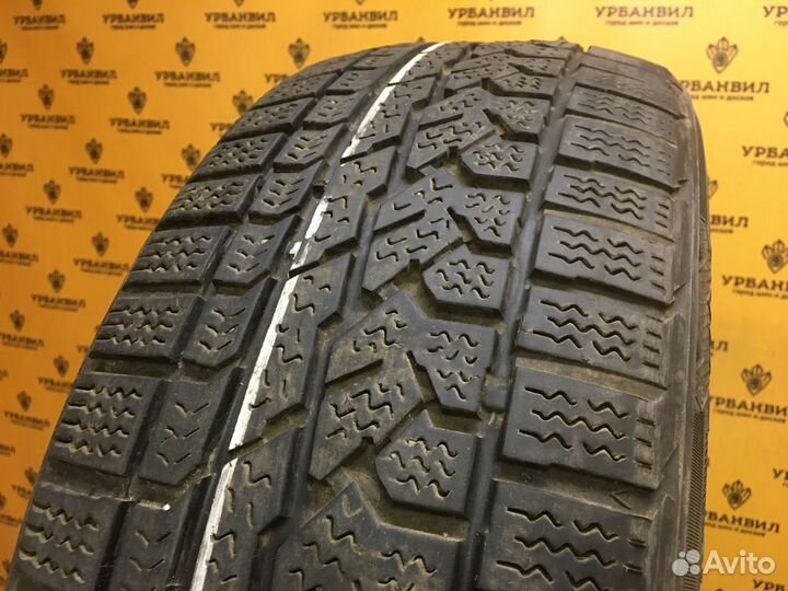 Kumho I'Zen RV Asymmetric 225/60 R17 99H