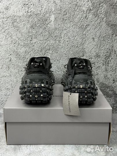 Balenciaga Bouncer Screw Defender