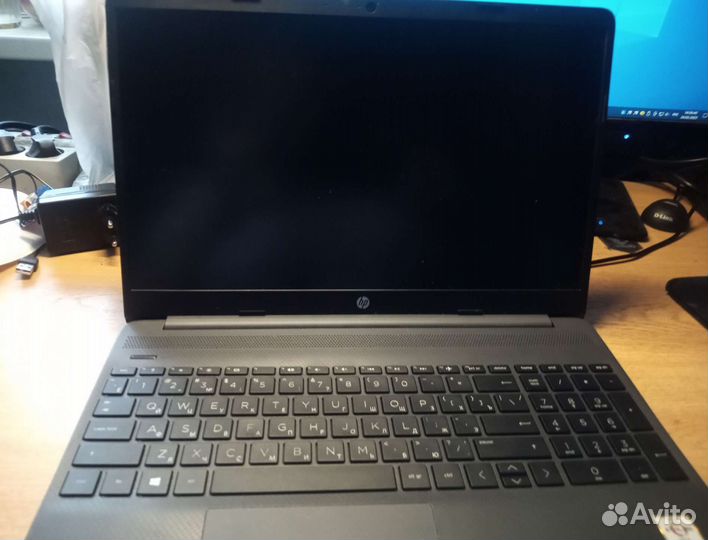 Ноутбук hp 15gw0039ur на запчасти