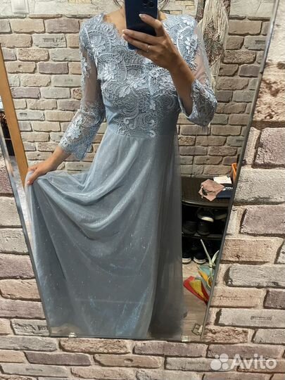 Платье на выпускной вечернее