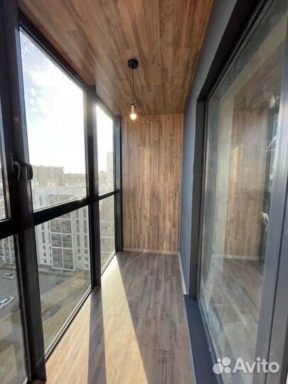 Балконное остекление новое