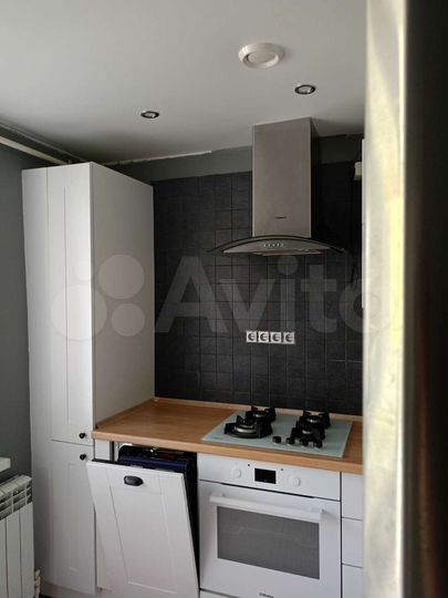 2-к. квартира, 48 м², 5/5 эт.