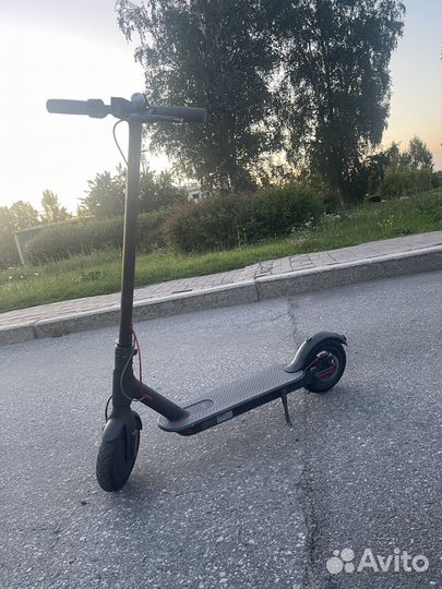 Электросамокат xiaomi m365