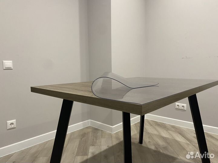 Прочное покрытие для стола u-5447