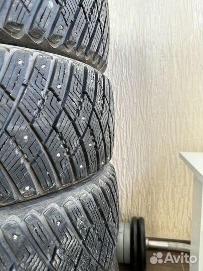 Goodyear Ultragrip Ice Arctic 215/55 R17 98T