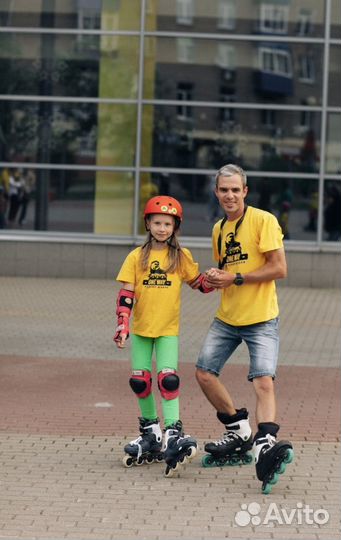 Тренер инструктор по катанию на роликах