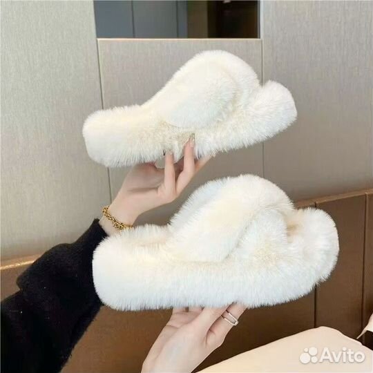 Тапочки женские меховые