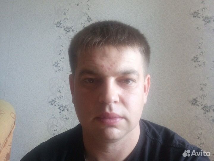 Токарь