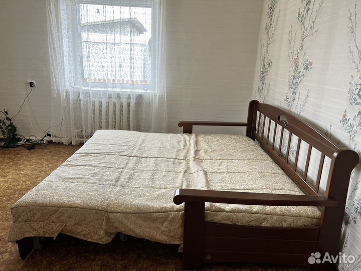 Диван Авангард