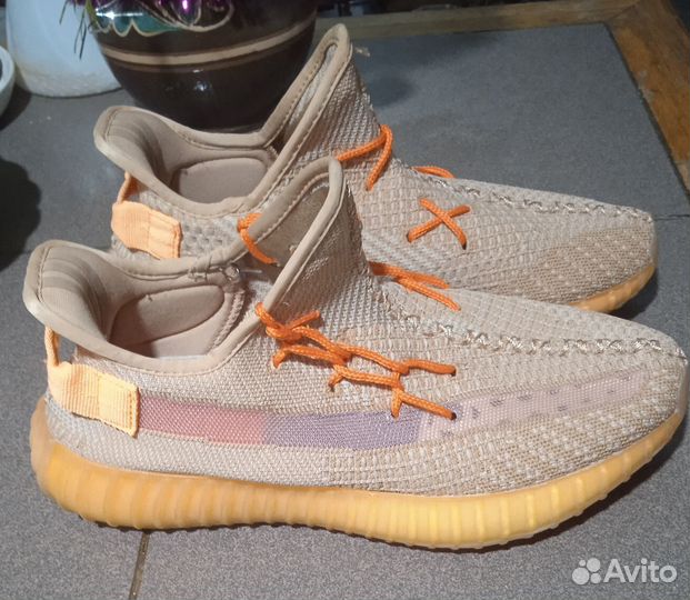 Кроссовки boost. Б/у