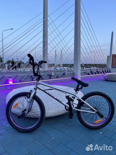 Трюковой велосипед Stark Madness BMX 3