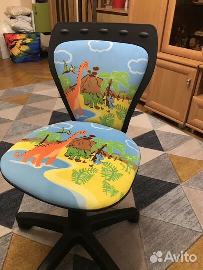 Компьютерное кресло