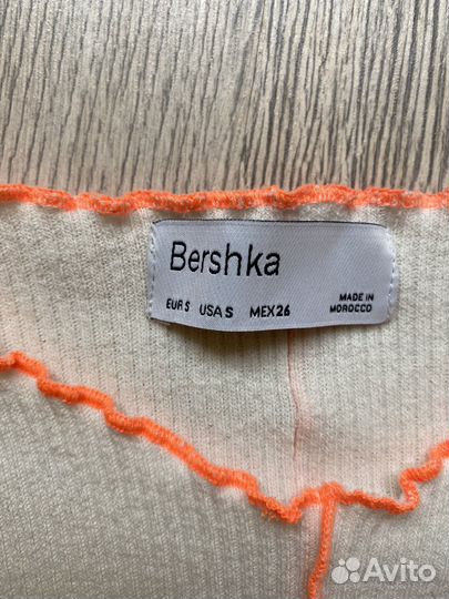 Футболка топ bershka