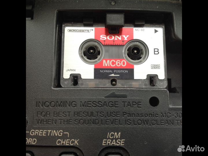 Радиотелефон Panasonic с автоответчиком