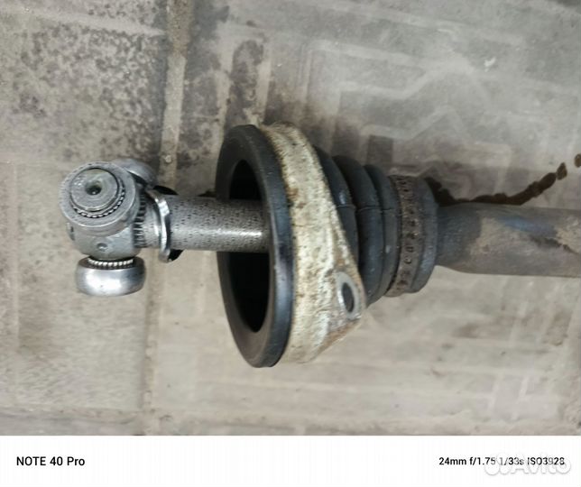 Привод левый renault logan 1