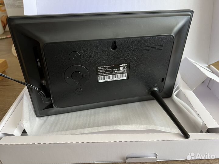 Цифровая фоторамка digma pf-902