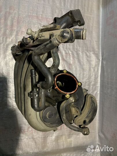 Впускной коллектор ауди а4 б6 ALT 2,0