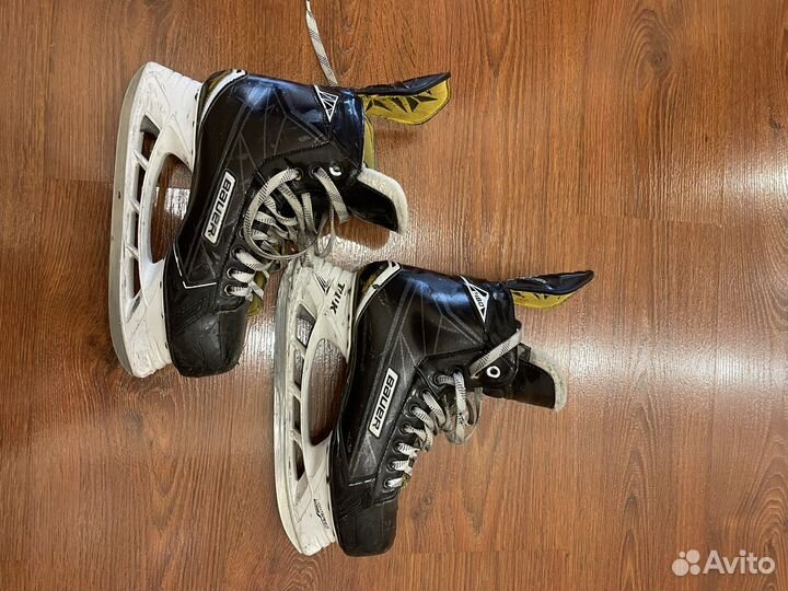 Хоккейные коньки bauer supreme s180