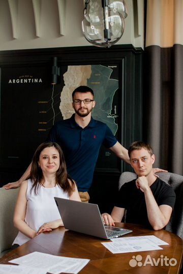 Разработка логотипа, нейминг, фирменный стиль