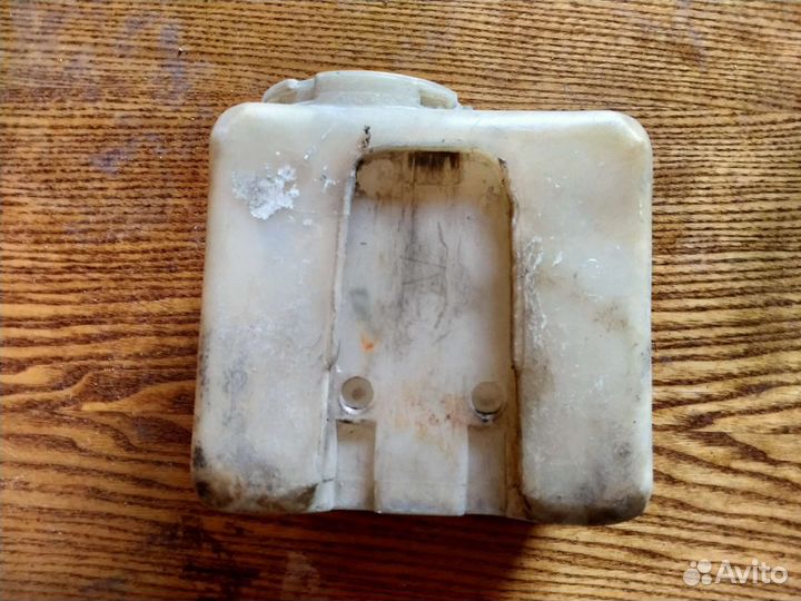 Бачок омывателя ваз 2110