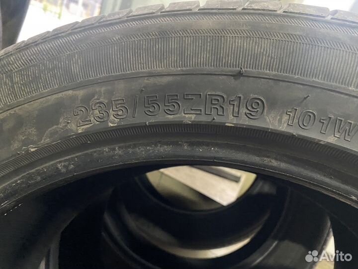 Winrun R330 235/55 R19 101W