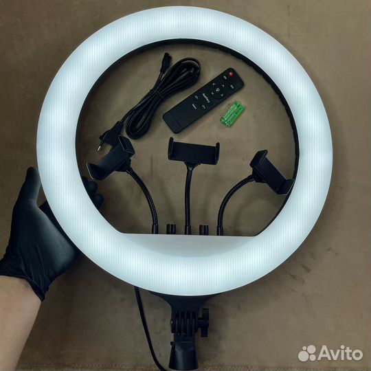 Кольцевая лампа 45см RL-18 со штативом