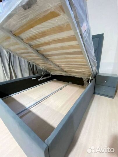 Кровать дизайнерская - на заказ