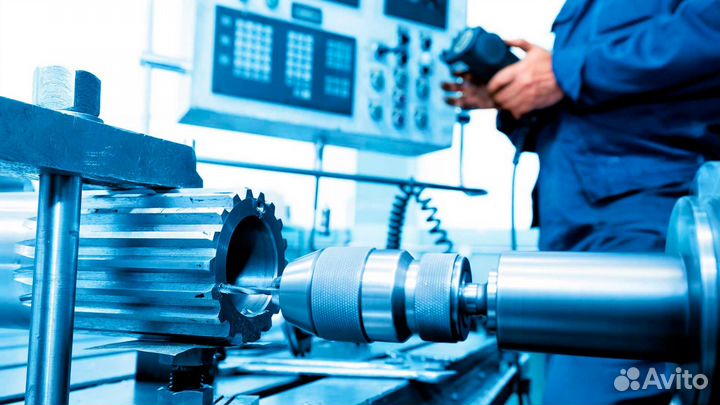 Разыскиваем Токаря - расточника вахта в Петербуг