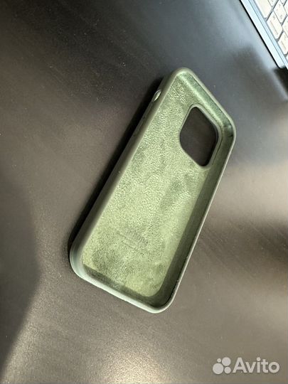 Чехол защитный для iPhone 14 Pro софт-тач