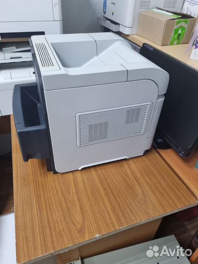 Принтер HP LaserJet 600 M602dn