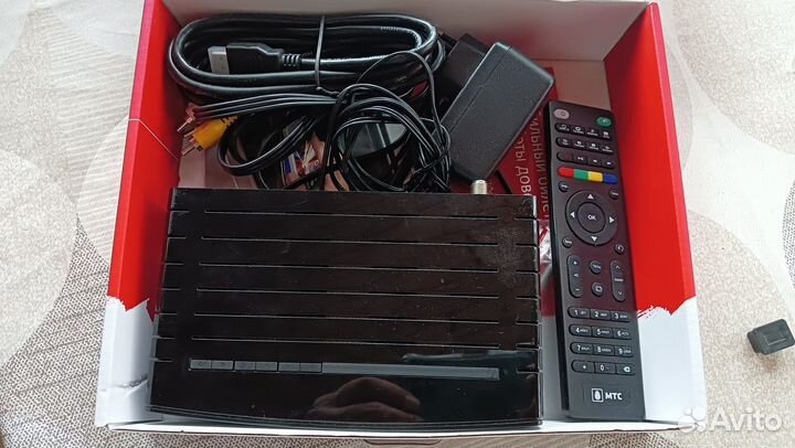 Спутниковая тв приставка МТС DS701