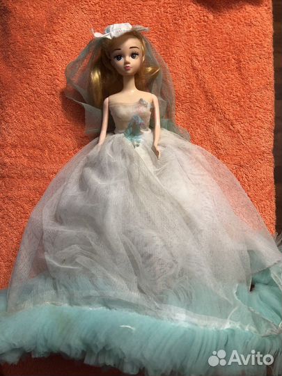 Кукла барби