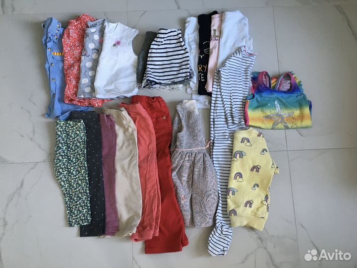 Одежда для девочки пакетом 2-4 года